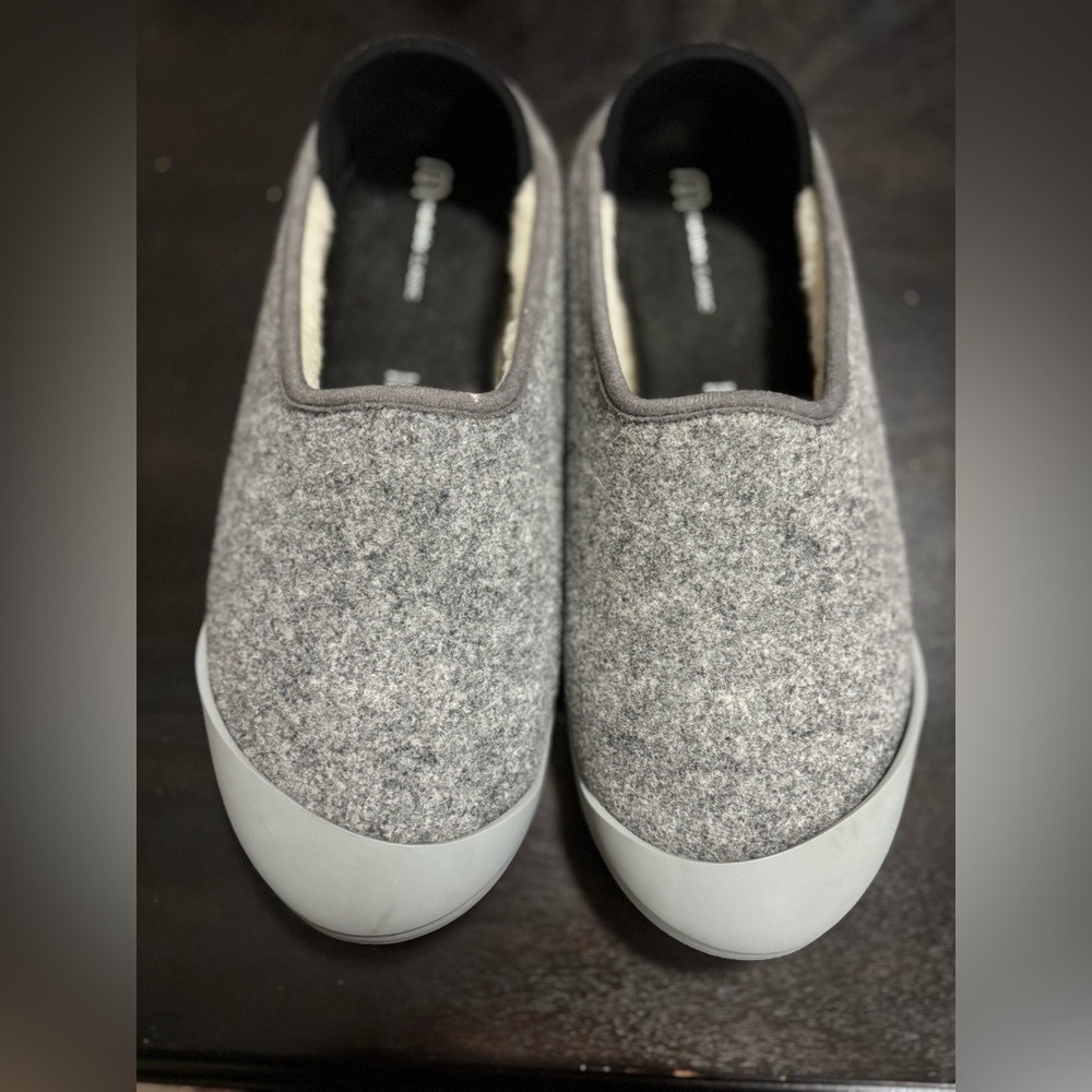 Mahabis Classic Grey Wool Indoor Outdoor Slippers Women’s size 10 (EU 41)